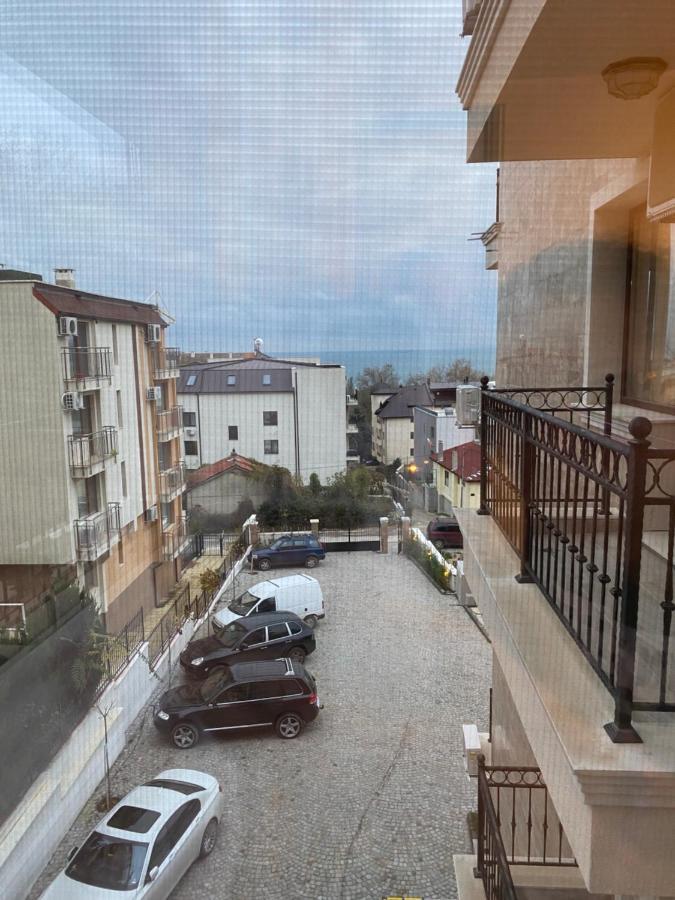 Habitat Sea View Apartment Varna Eksteriør billede